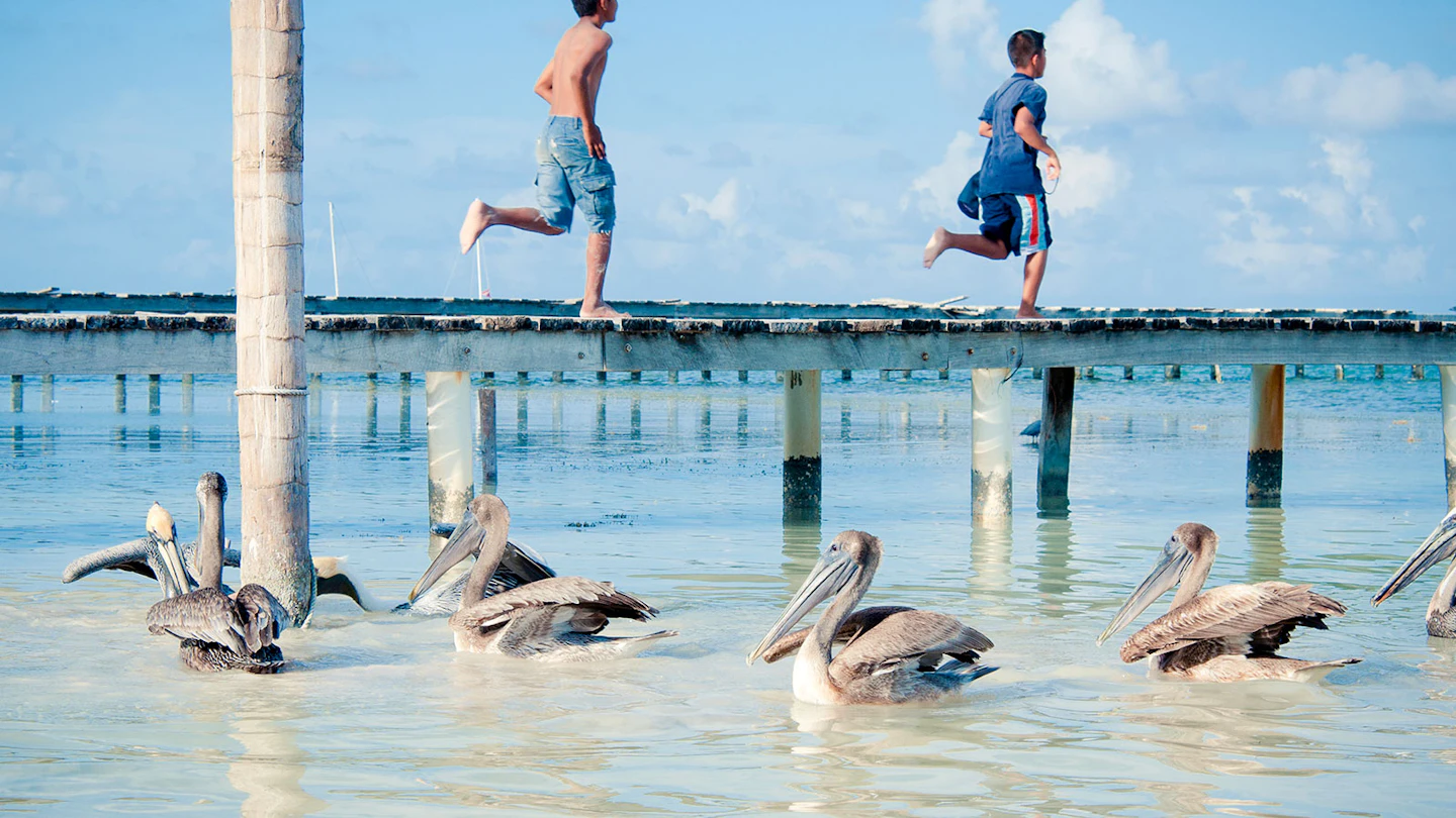 belize happiness life